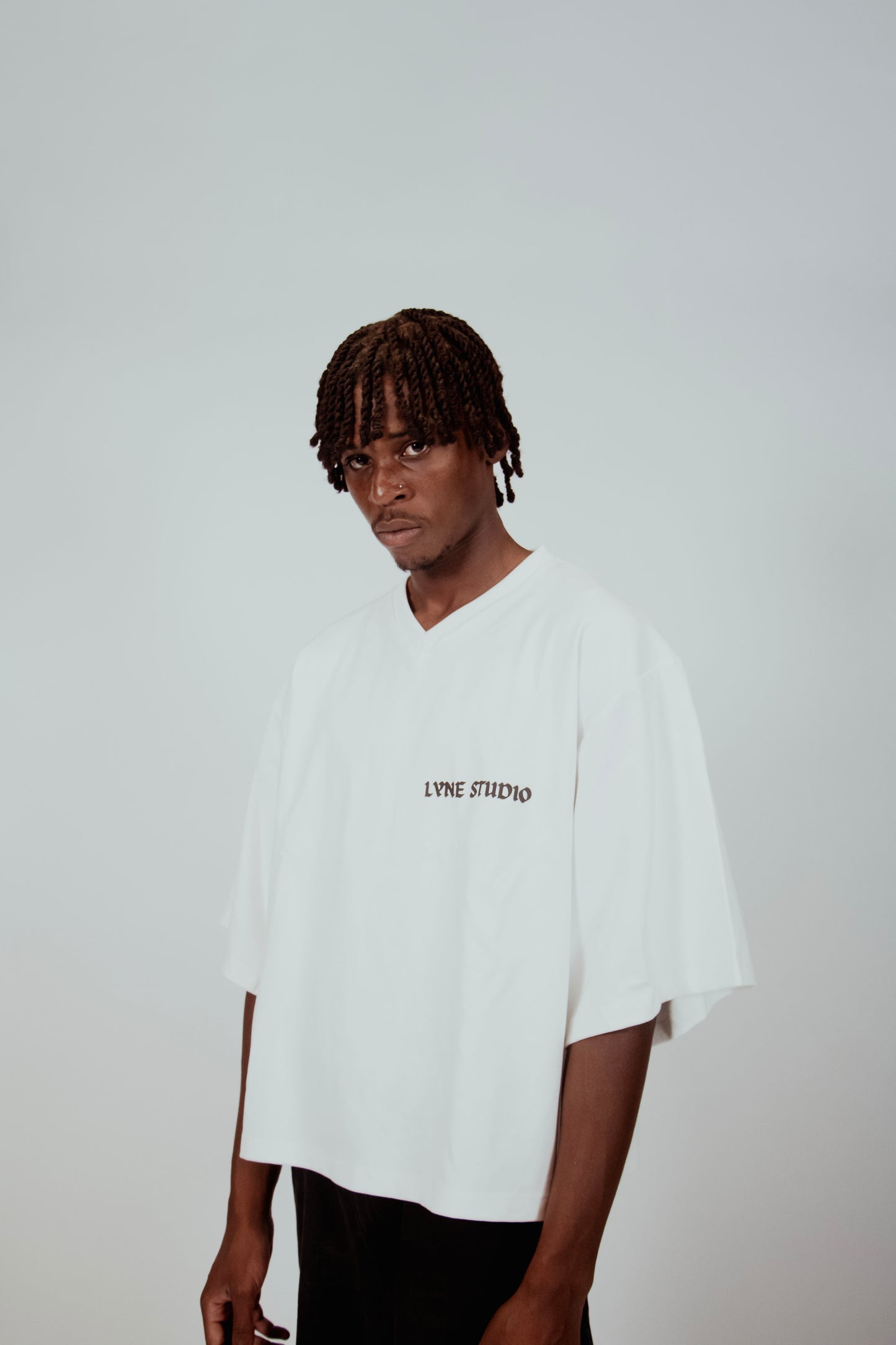 LESS WORRY MORE FAITH 3/4 OVERSIZED WHITE T-SHIRT